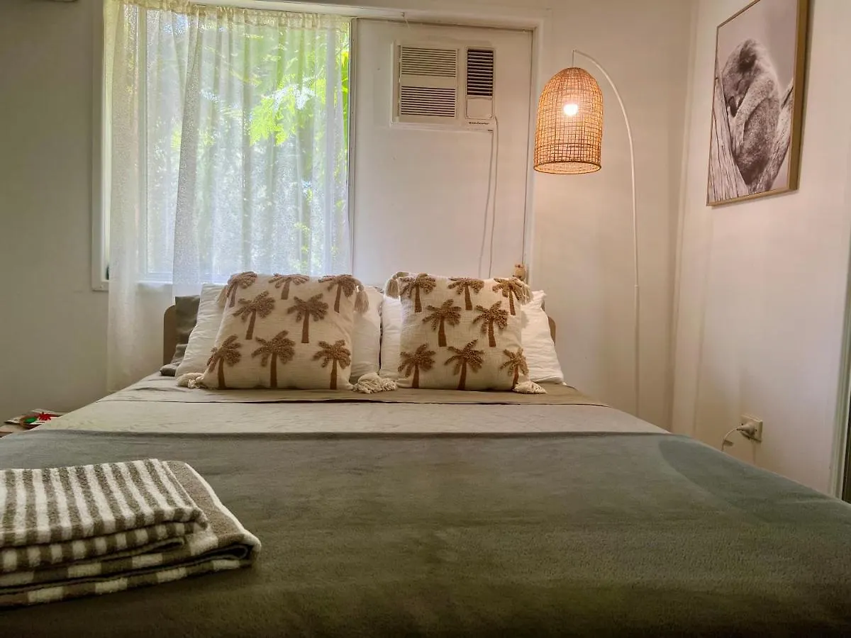 Jikinerita Homestay Nelly Bay
